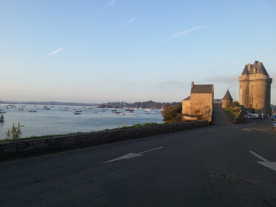 rendez vous 8h samedi matin à la tour Solidor